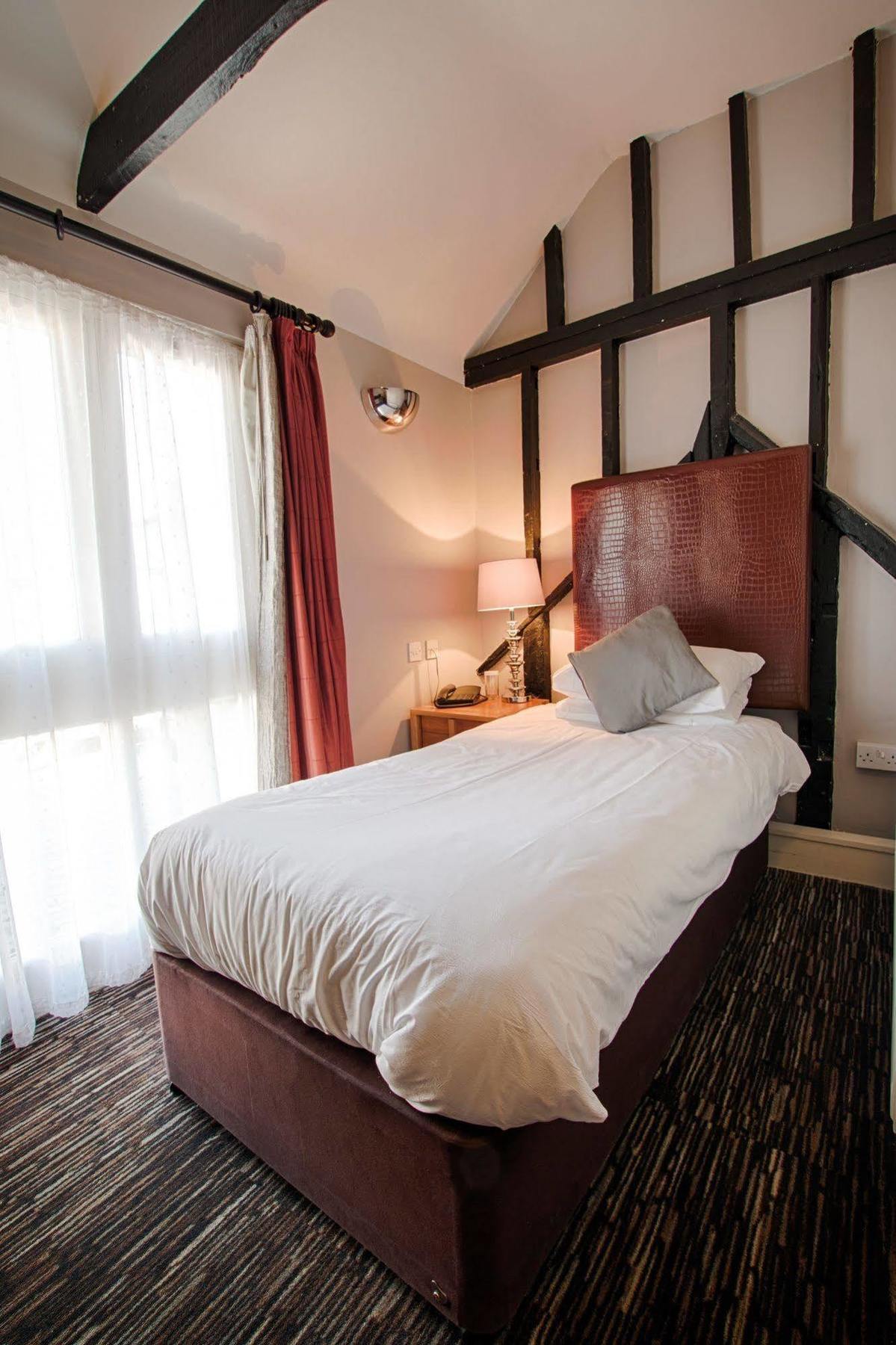 The Saracens Head Hotel Great Dunmow Kültér fotó